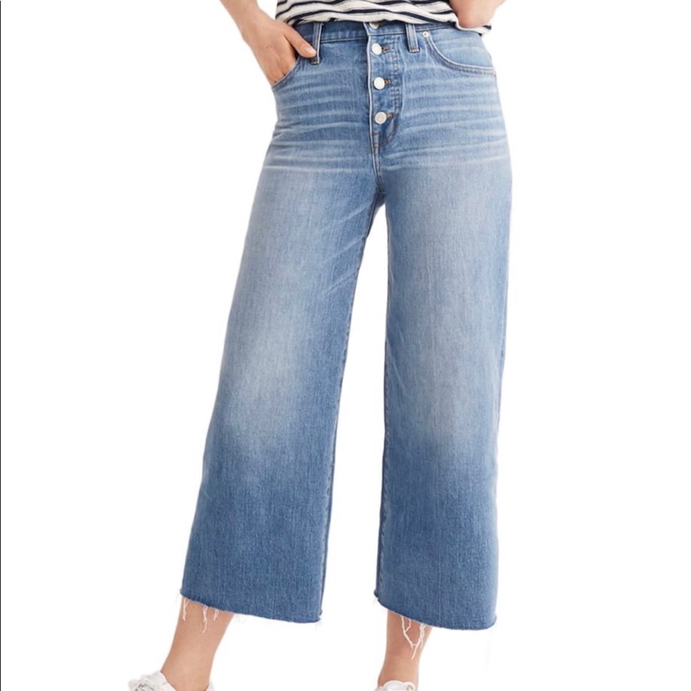 Button Front Wide Leg Crop Jeans Martina Wash